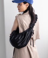 【メール便】フリルサテンショルダーバッグ