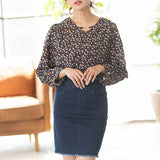 ビットVネックギャザースリーブトップス