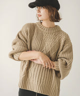 パッチワークケーブルニット