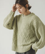 パッチワークケーブルニット