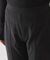 フロントスリットパンツ