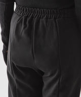 フロントスリットパンツ