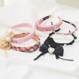 ピンクハートビジュー太めカチューシャ