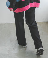 ダンボールセミフレアニットパンツ