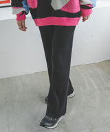 ダンボールセミフレアニットパンツ