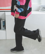 ダンボールセミフレアニットパンツ