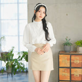 フリルスタンドカラーブラウス