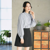 フリルスタンドカラーブラウス