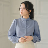 フリルスタンドカラーブラウス