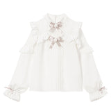 レースフリルポンポンリボンブラウス