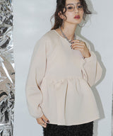 ダンボールニットペプラムトップス