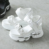 クシュクシュ厚底スニーカーサンダル