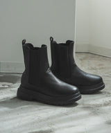 サイドゴアブーツ