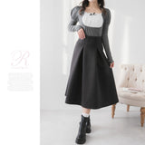 シンプルタックダンボールフレアスカート