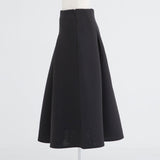 シンプルタックダンボールフレアスカート