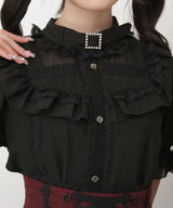 チョーカー風クロスレースブラウス