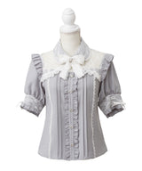 レース重ねフリルリボンビジューブラウス