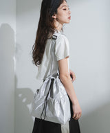 サテンドロストリングショルダーバッグ