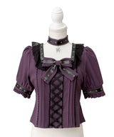 蝶々チャームチョーカーレースアップハトメブレードブラウス