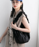 【メール便】フリルサテンショルダーバッグ