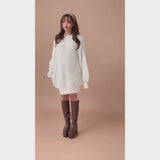 ふわふわルーズアゼ編みニットミニワンピース