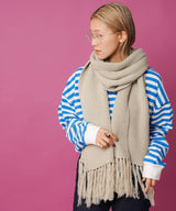 ニットロングマフラー