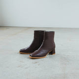 スクエアトゥショートブーツ