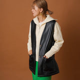 フェイクレザーミドル丈ベスト