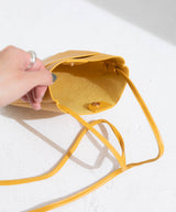 フェイクレザーポケットショルダー