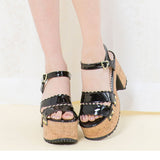 スカラップベルトコルクヒールサンダル