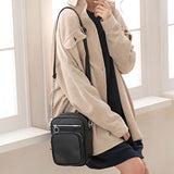 チェーンスクエアショルダーバッグ