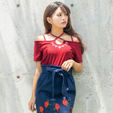 【メール便】フロントビジューオフショルカットソートップス