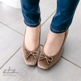 ヒールアップスクエアトゥファーパンプス