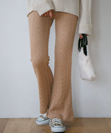 ケーブル柄ニットフレアーパンツ