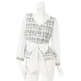 ビジューボタンウエストリボンブラウス