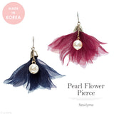 パールアクセントフラワーモチーフピアス