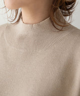 バックスリットニットワンピース