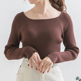 スクエアネックリブニットプルオーバー