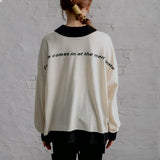 ハイネックバックロゴニットトップス