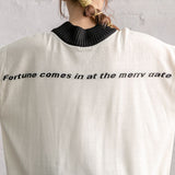 ハイネックバックロゴニットトップス