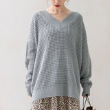 オーバーサイズVネックニットトップス