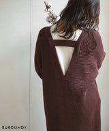 バックオープンニットワンピース