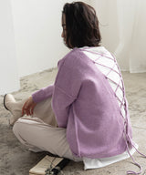 バックレースアップニット