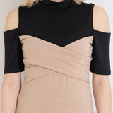 バストクロス肩開きトップス