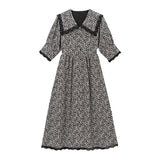 セーラー襟バックリボンワンピース