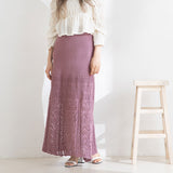 透かし編みタイトスカート