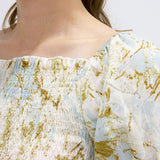 【メール便】総柄シャーリング半袖ブラウス