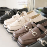 スクエアトゥベルトローファーパンプス