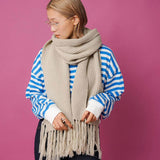 ニットロングマフラー