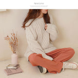 ラグランケーブルオーバーニット